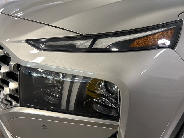 Used 2021 Hyundai Santa Fe Limited image 30