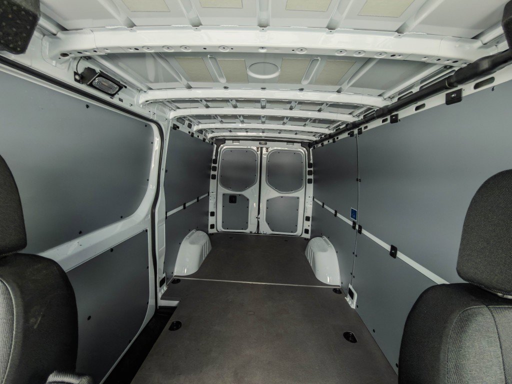 Used 2021 Mercedes-Benz Sprinter 2500 w/ Driver Convenience Package image 38