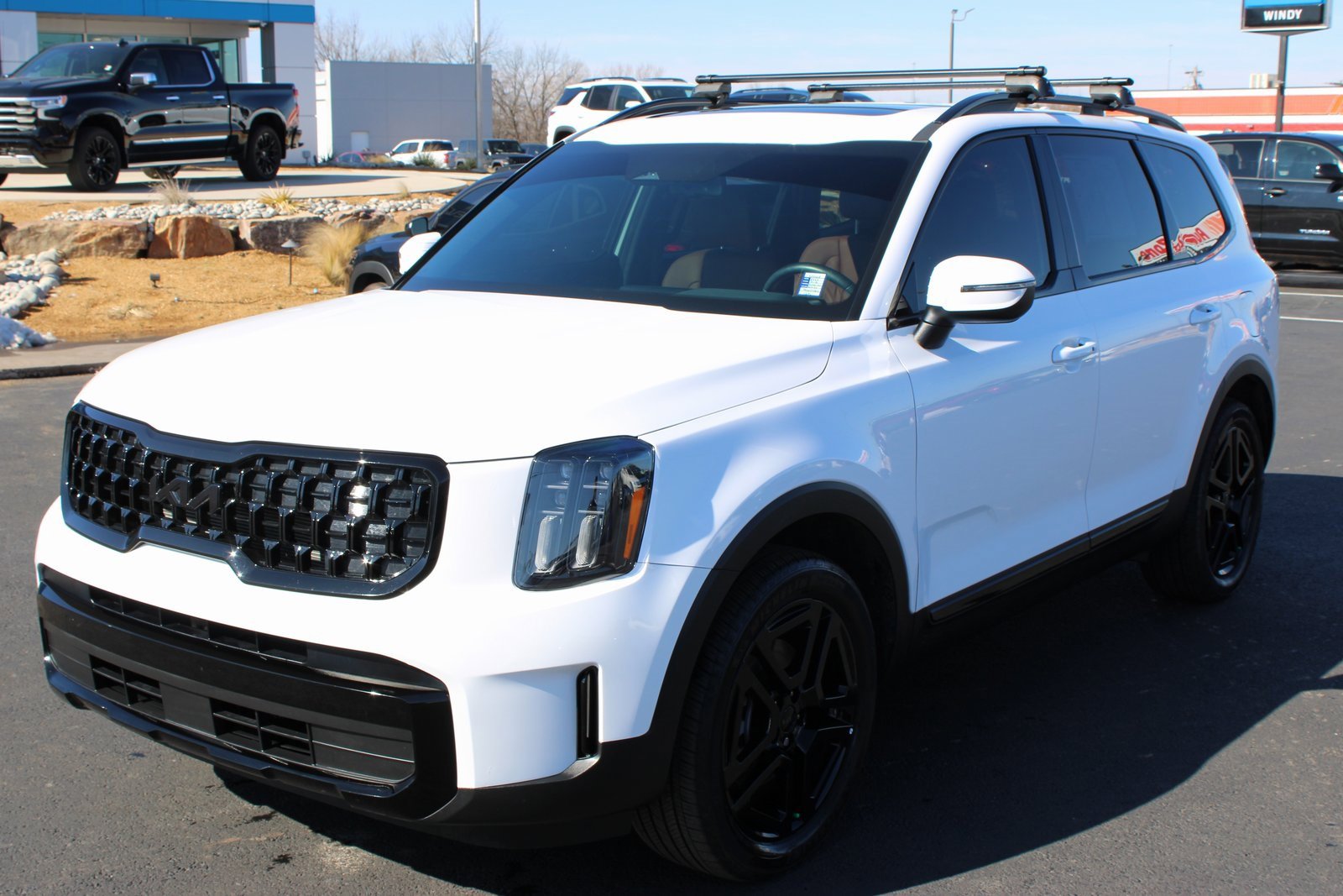 Used 2025 Kia Telluride EX X-Line image 4