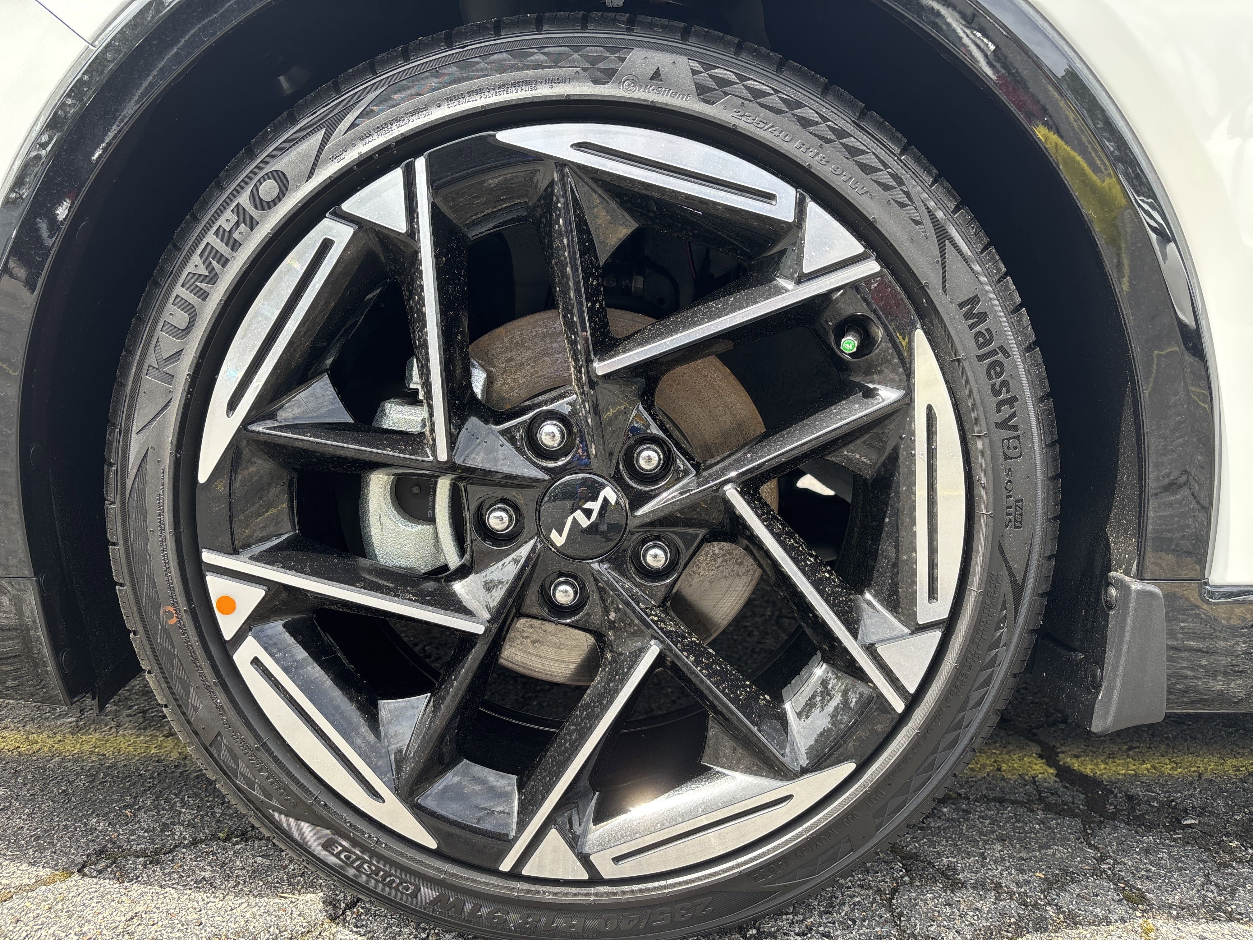 New 2025 Kia K4 GT-Line image 9