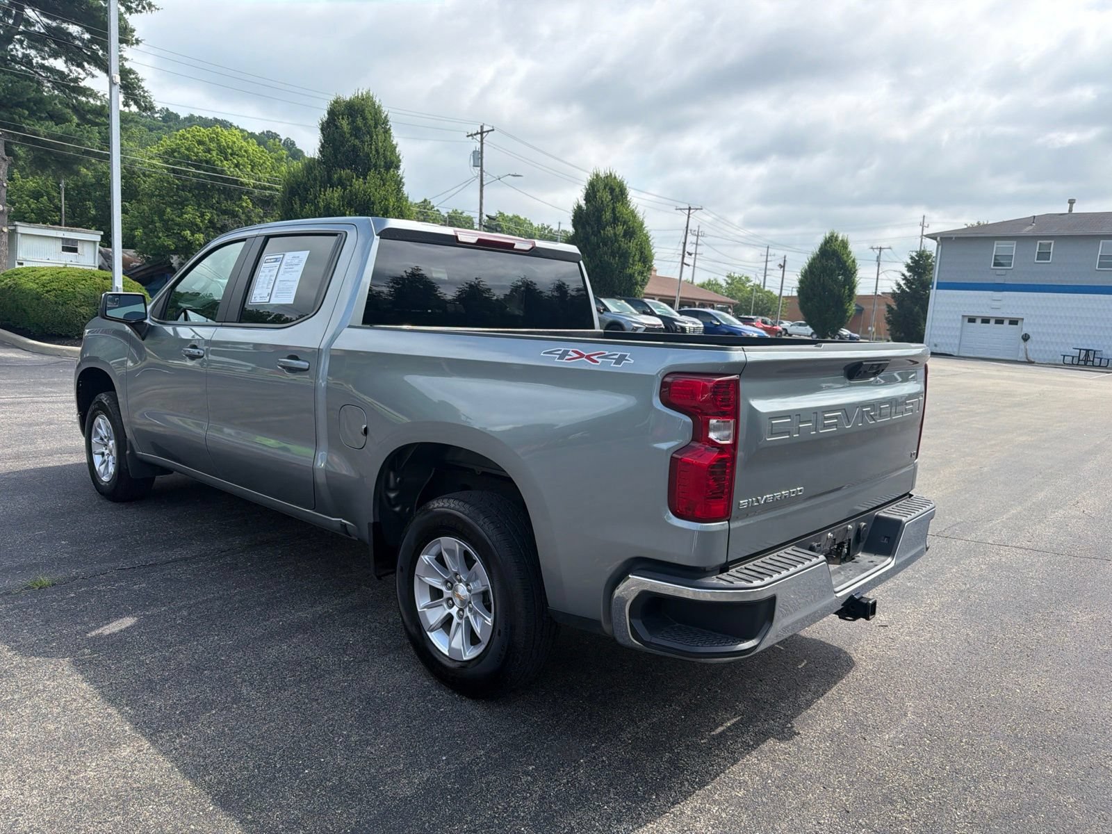 Used 2026 Chevrolet Silverado 1500 LT AWD/4WD image 3