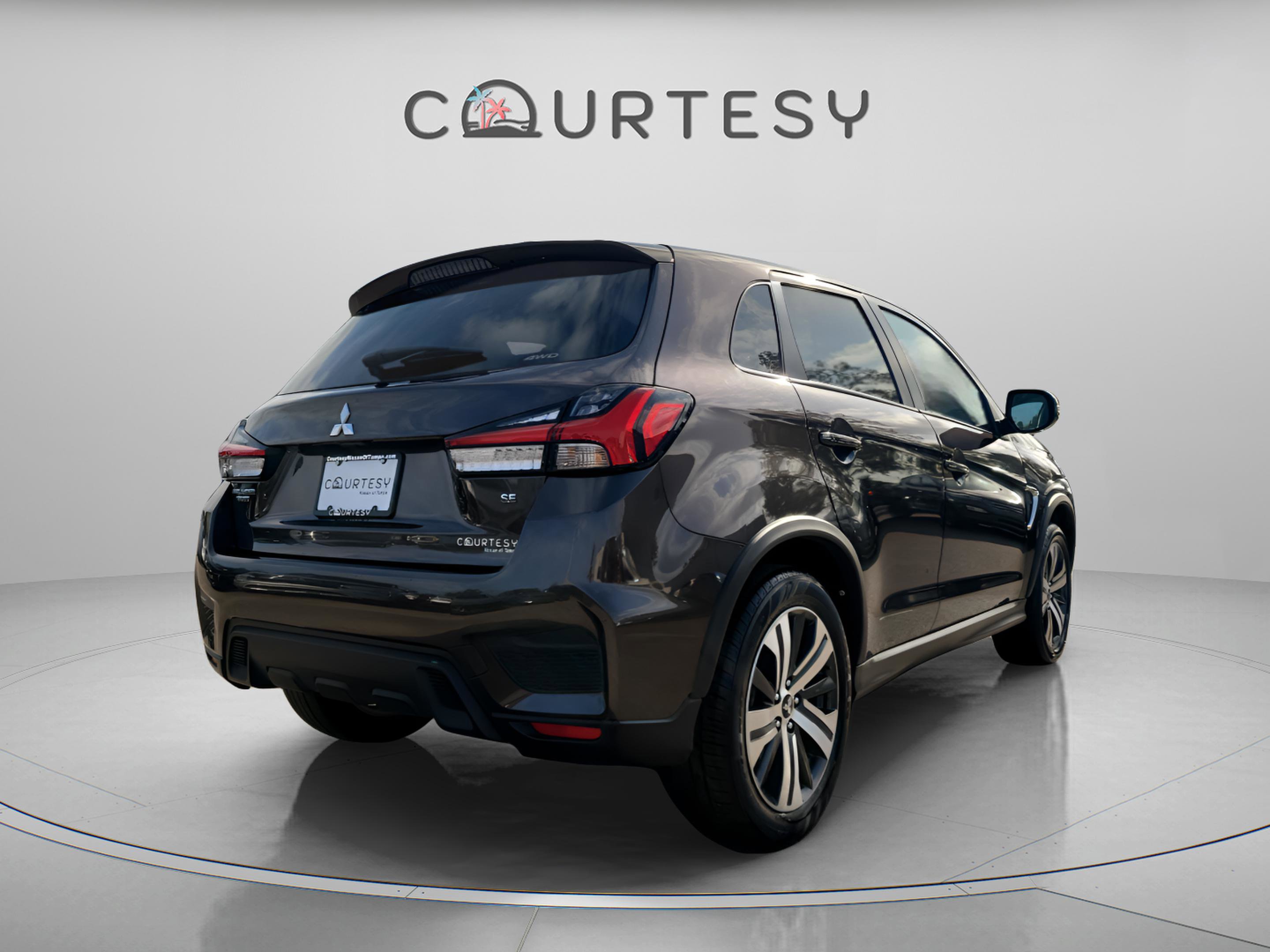 Used 2024 Mitsubishi Outlander Sport SE image 6