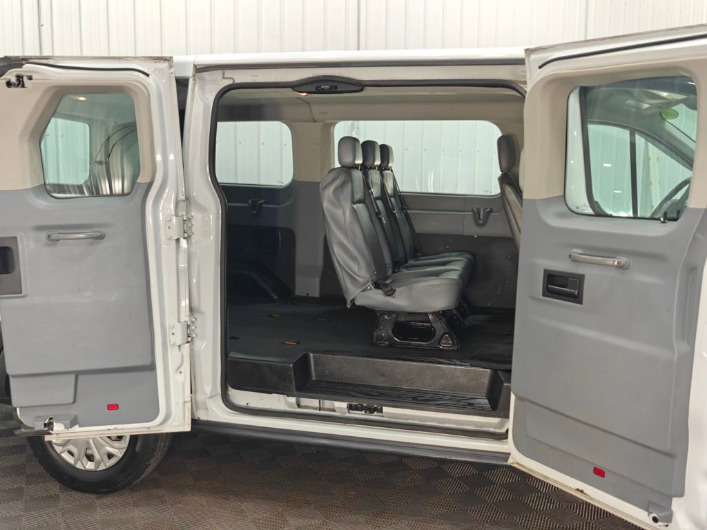 Used 2016 Ford Transit 150 XL image 21