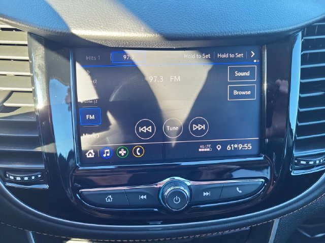 Used 2022 Chevrolet Trax LT w/ LT Convenience Package FWD image 20
