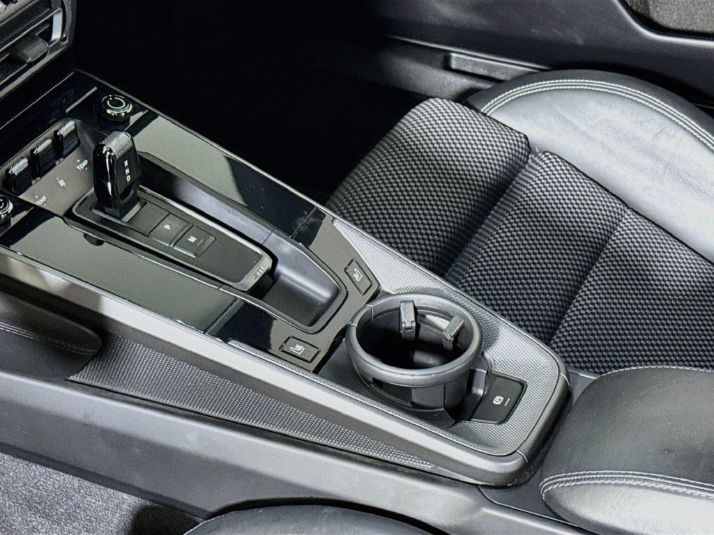 Certified 2020 Porsche 911 Carrera RWD image 16