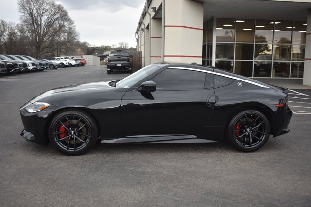 Used 2025 Nissan Z Performance w/ Floor Mat Package image 9