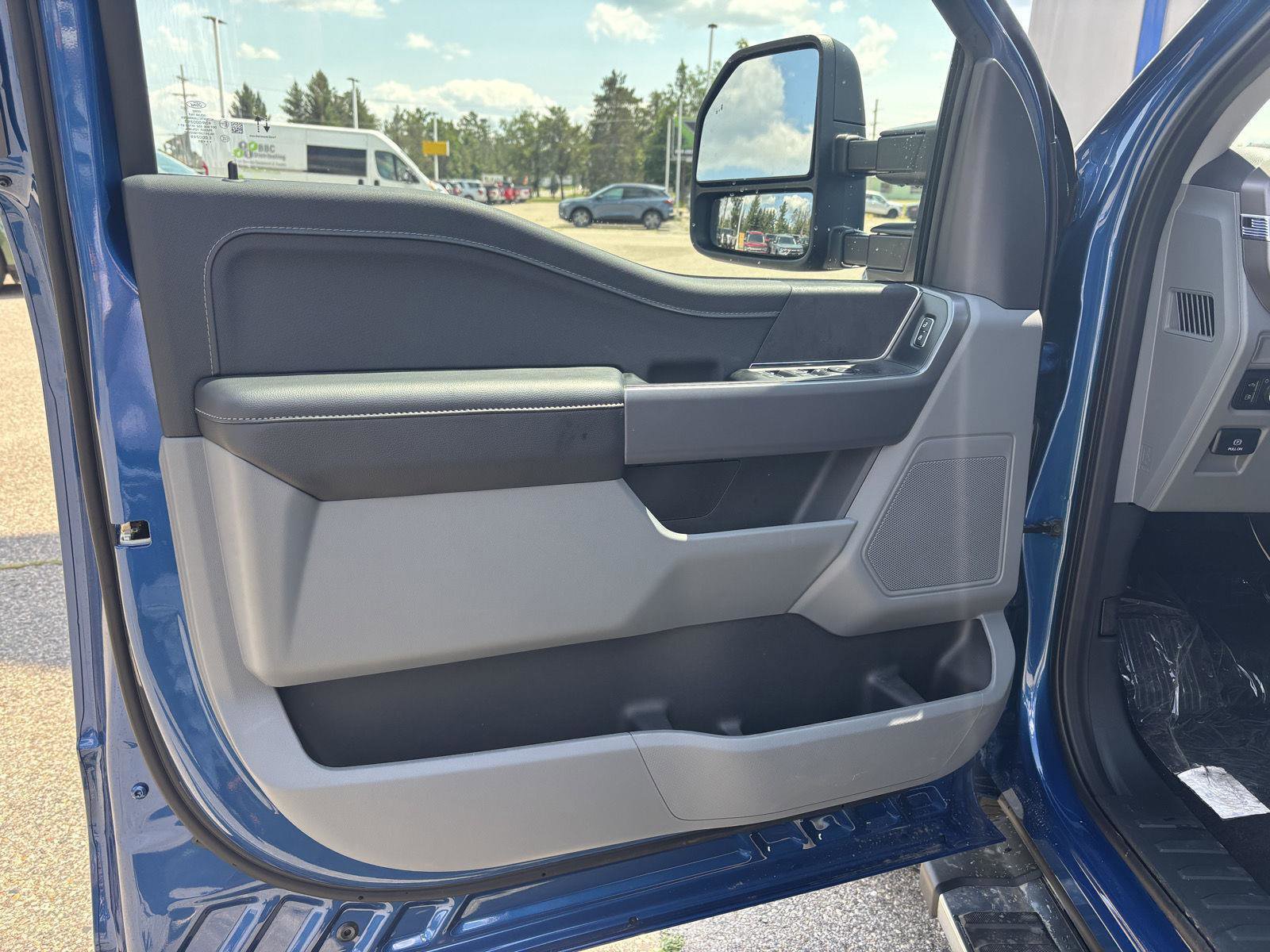 New 2025 Ford F150 XLT w/ Equipment Group 302A MID image 18