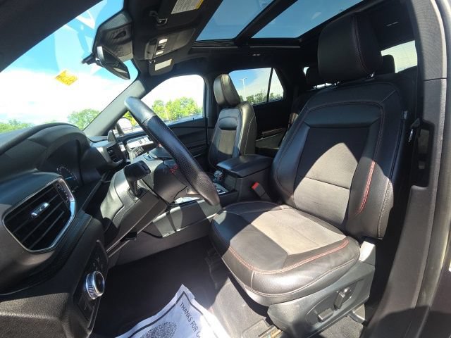 Used 2022 Ford Explorer ST-Line w/ Class IV Trailer Tow Package AWD/4WD image 27