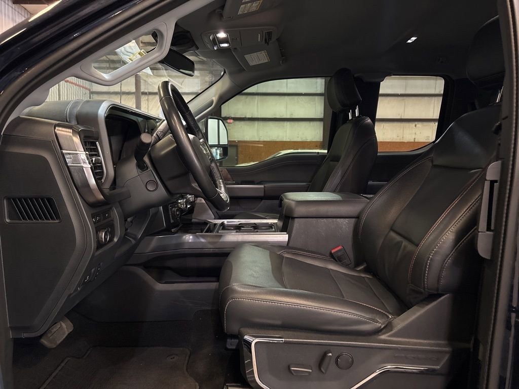 Used 2024 Ford F350 Lariat w/ Chrome Package image 22