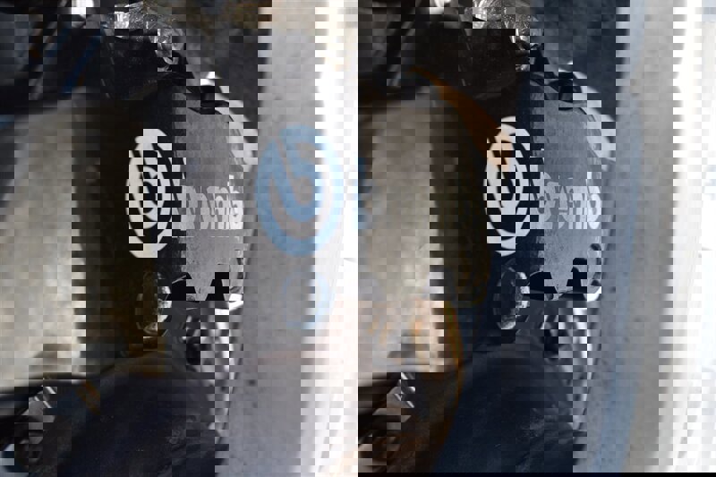 Used 2005 Land Rover Range Rover HSE image 21