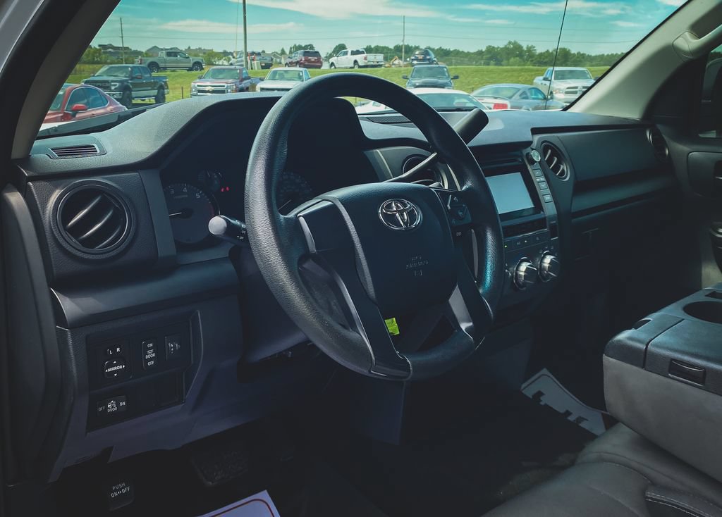 Used 2016 Toyota Tundra SR AWD/4WD image 2