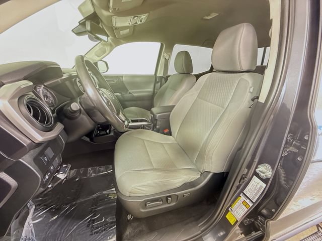 Used 2021 Toyota Tacoma SR5 AWD/4WD image 20