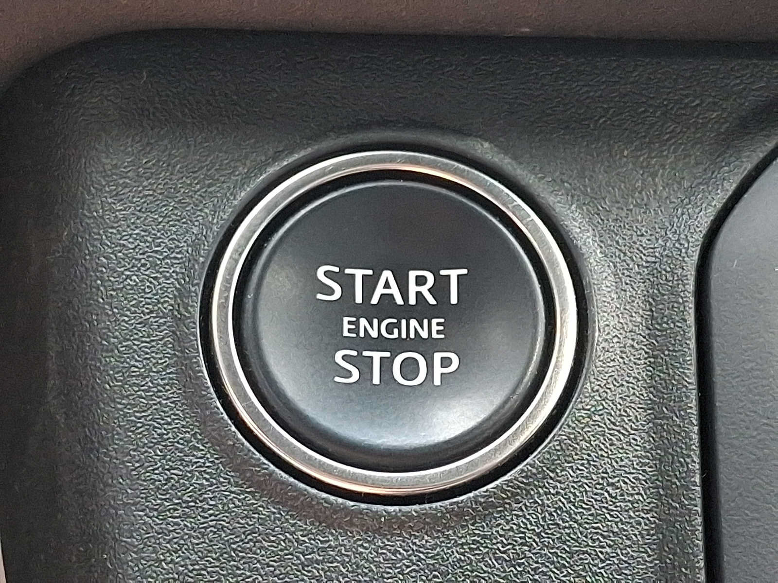 Used 2024 Land Rover Defender 110 S AWD/4WD image 24