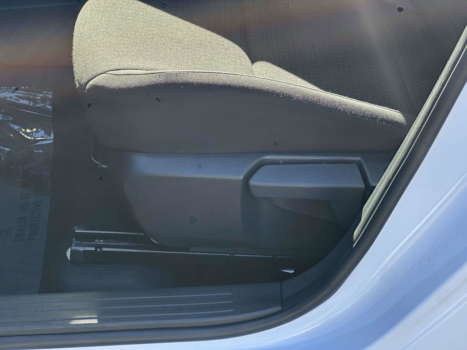 Used 2025 Nissan Kicks S image 15