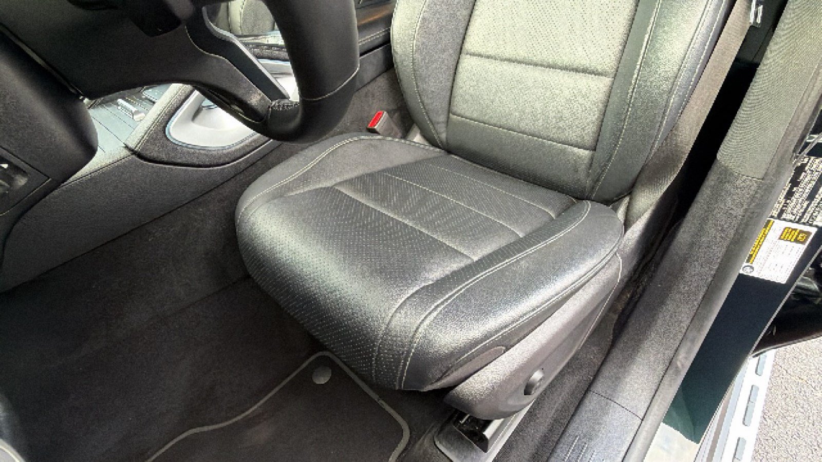 Used 2021 Mercedes-Benz GLE 350 image 14
