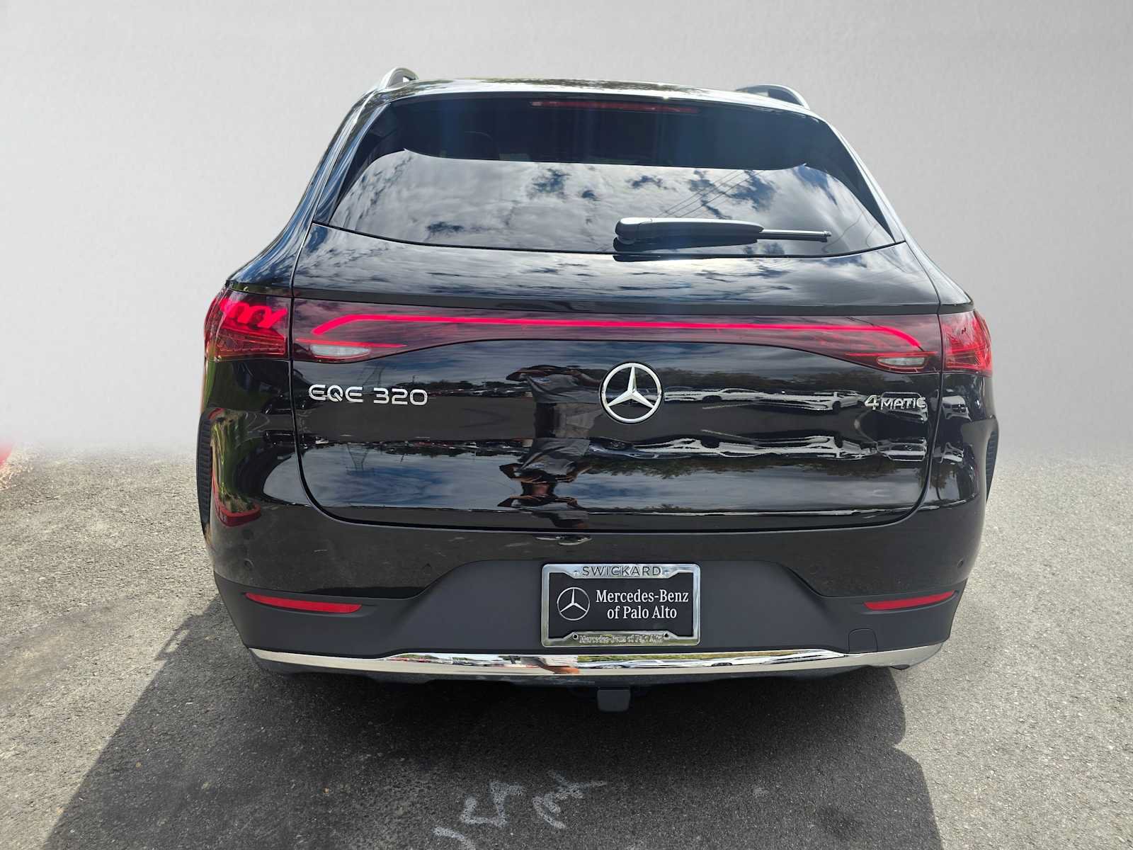 New 2027 Mercedes-Benz EQE 320 4MATIC SUV image 4