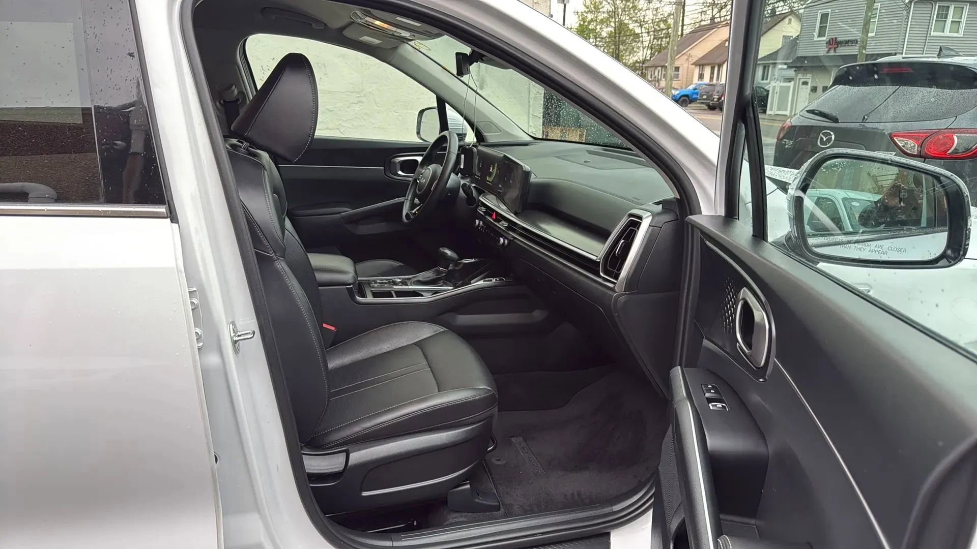 Used 2024 Kia Sorento S AWD/4WD image 25