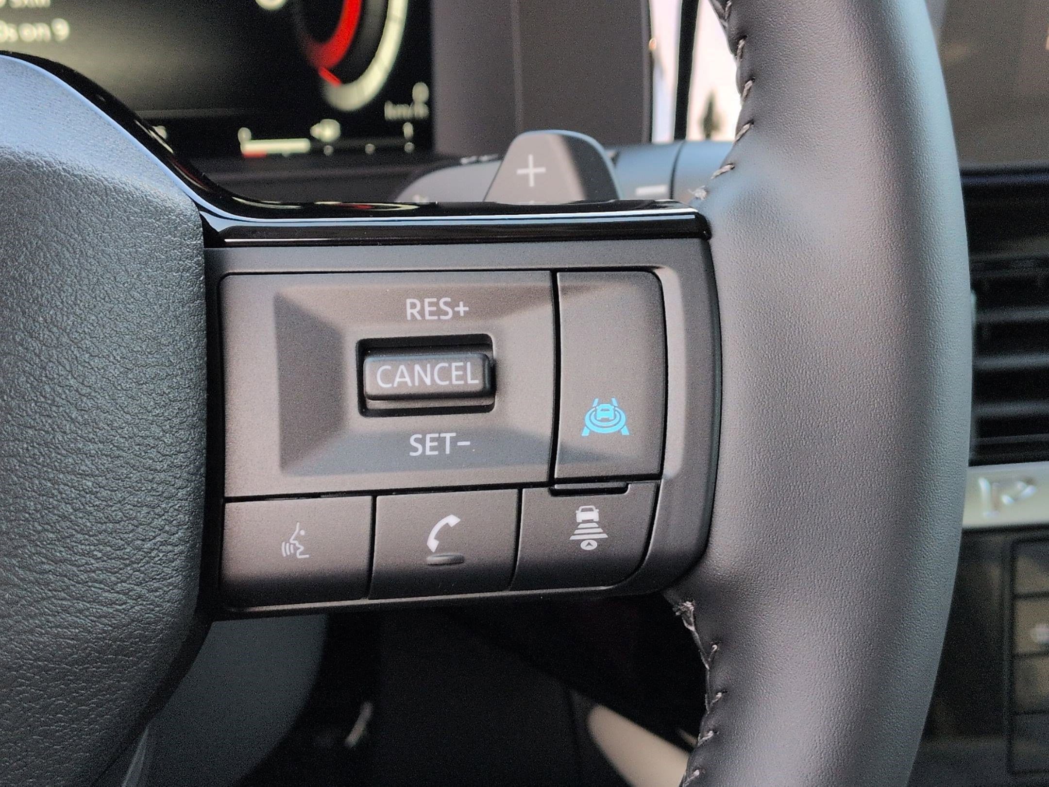 New 2026 Nissan Pathfinder SL AWD/4WD image 19