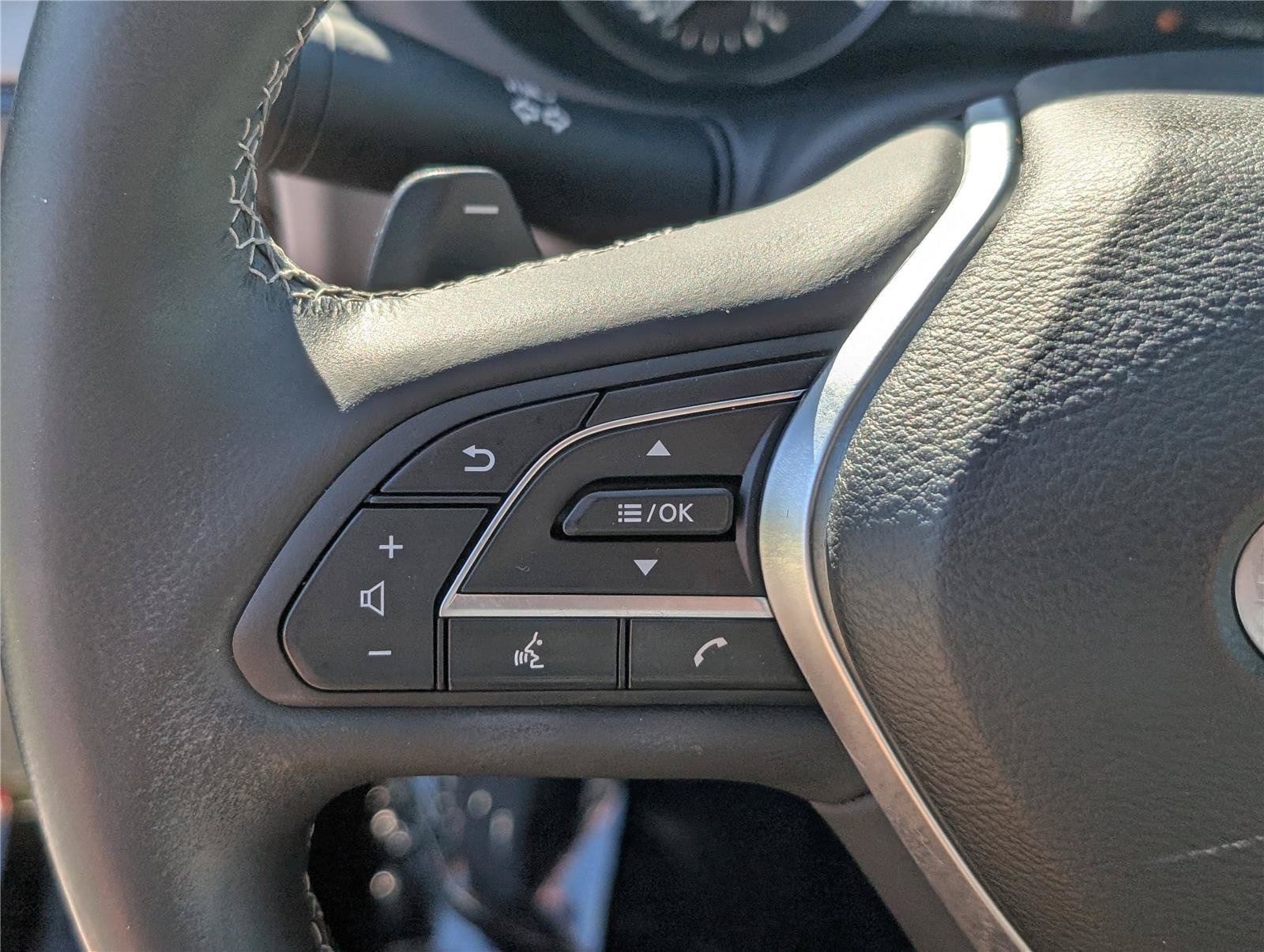 Used 2023 INFINITI QX50 Luxe AWD/4WD image 24