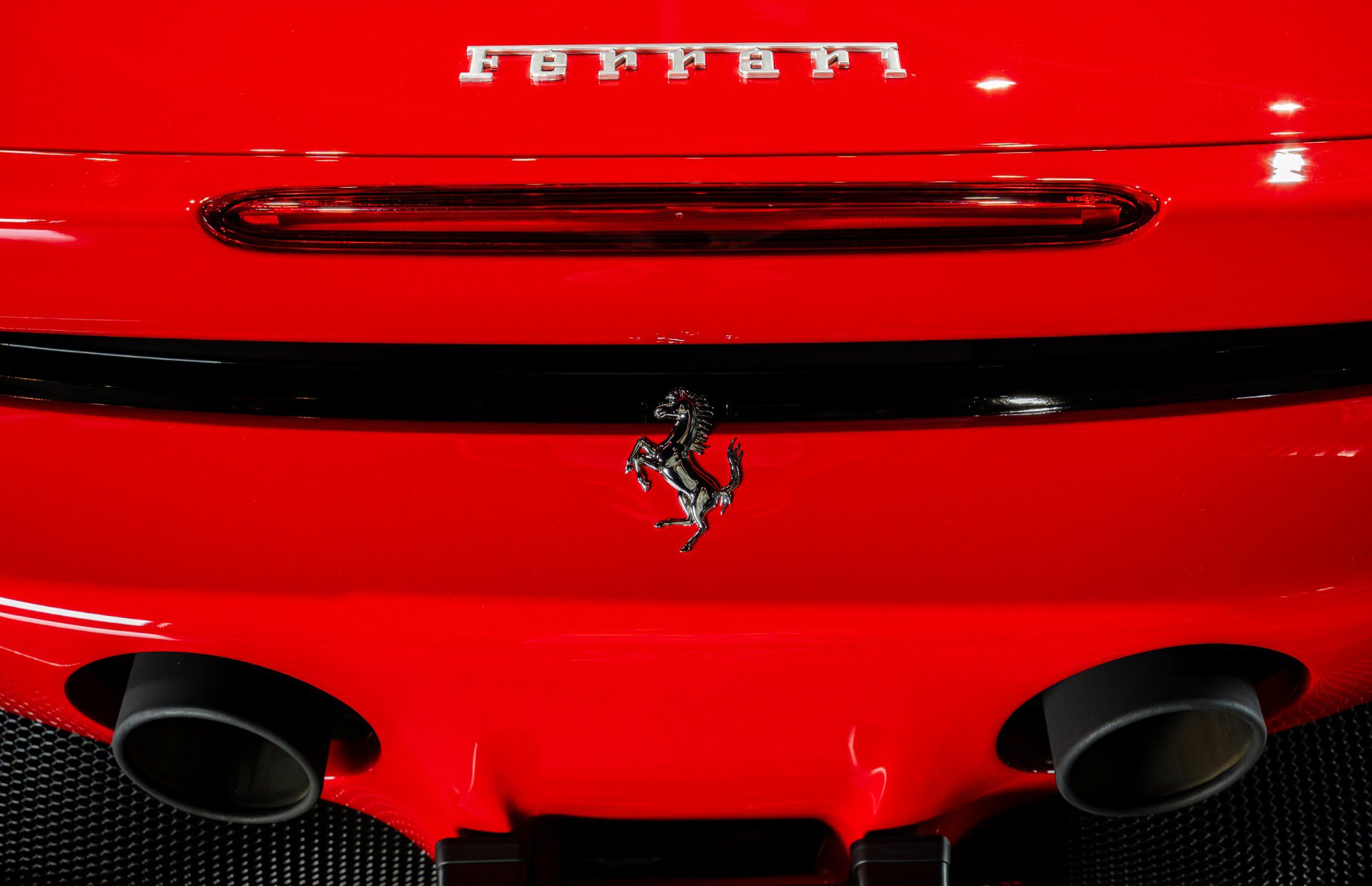 Used 2023 Ferrari SF90 Stradale AWD/4WD image 26