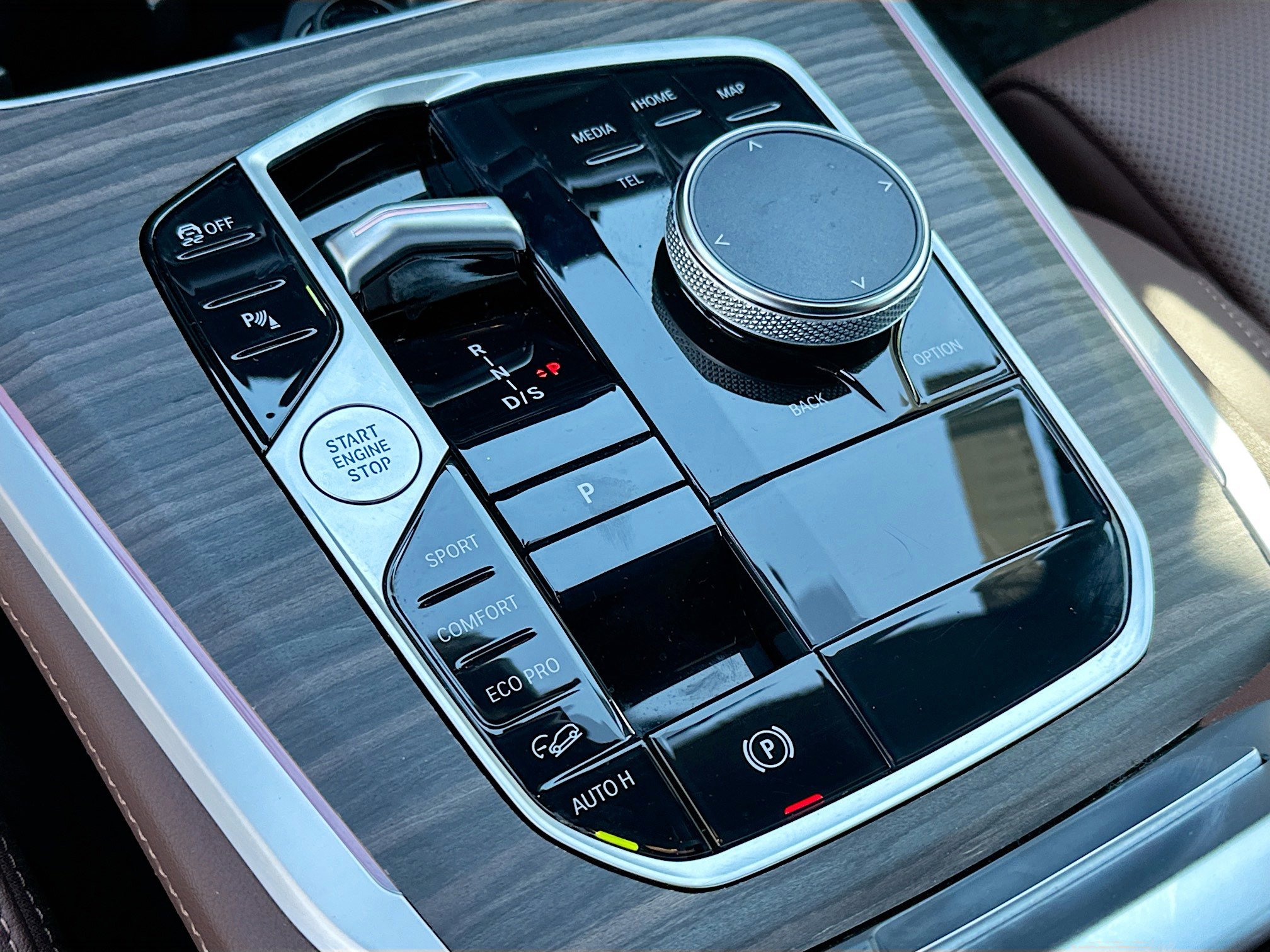 Used 2024 BMW X5 xDrive40i w/ Premium Package image 17