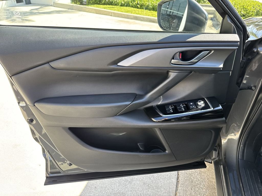 Used 2023 MAZDA CX-9 Touring Plus AWD/4WD image 39