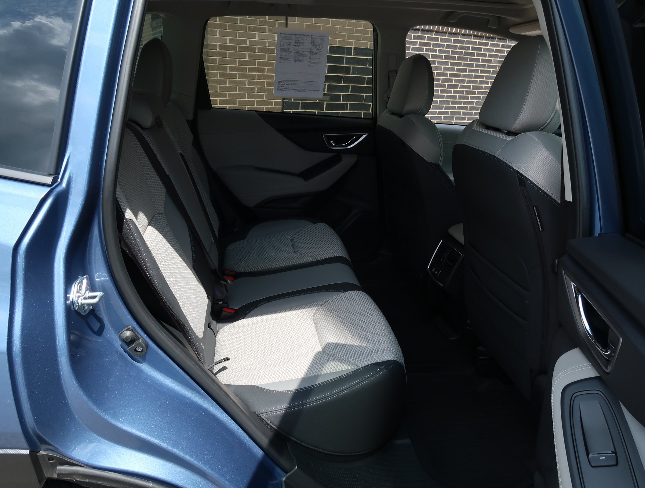 Certified 2024 Subaru Forester Premium AWD/4WD image 35