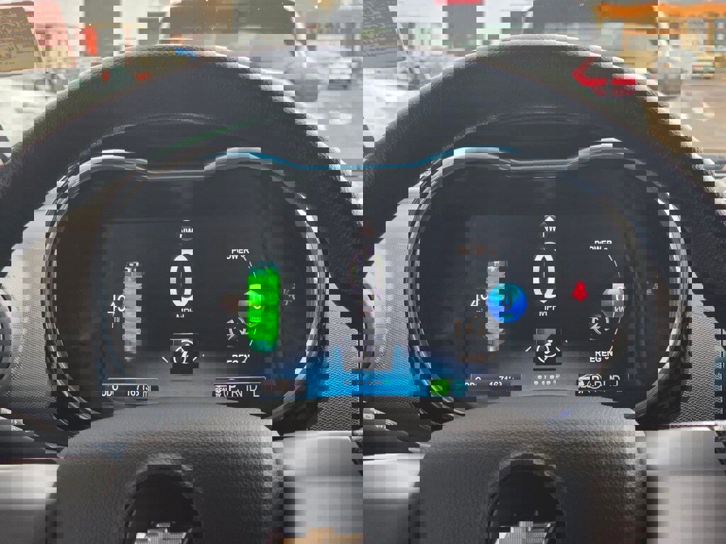 Used 2015 Chevrolet Spark LT image 19