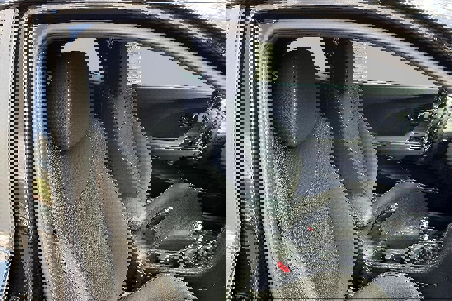 Used 2020 Hyundai Veloster N w/ Performance Package image 22