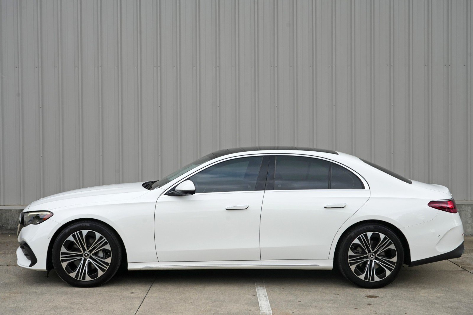 Used 2025 Mercedes-Benz E 350 Sedan w/ Winter Package image 49