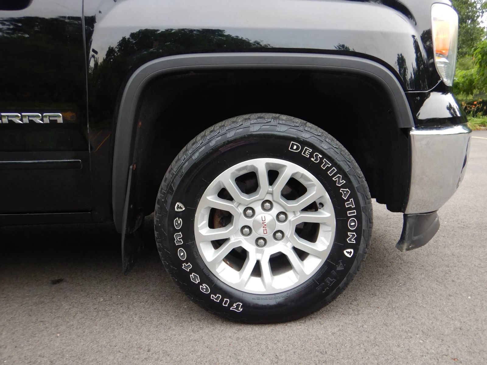 Used 2015 GMC Sierra 1500 SLE w/ SLE Value Package AWD/4WD image 26
