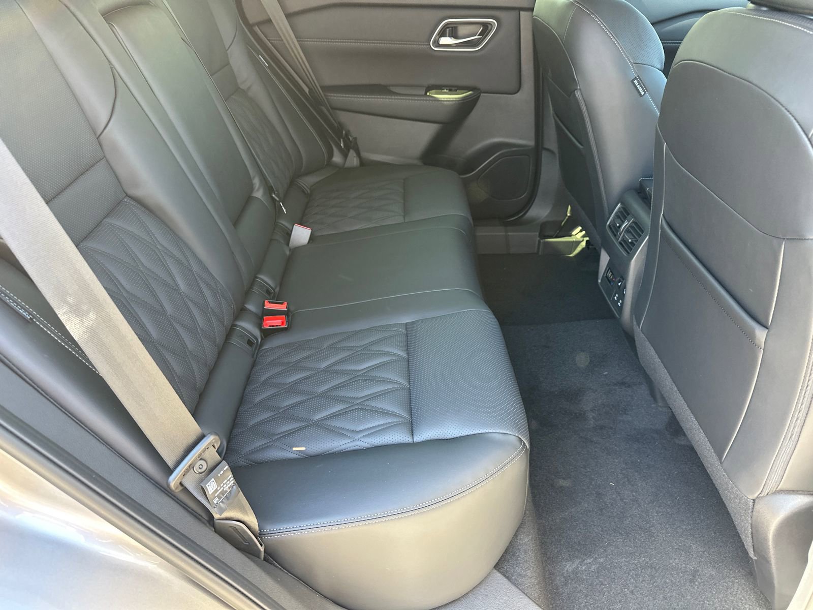 New 2026 Nissan Rogue Platinum w/ Platinum Premium Package image 13