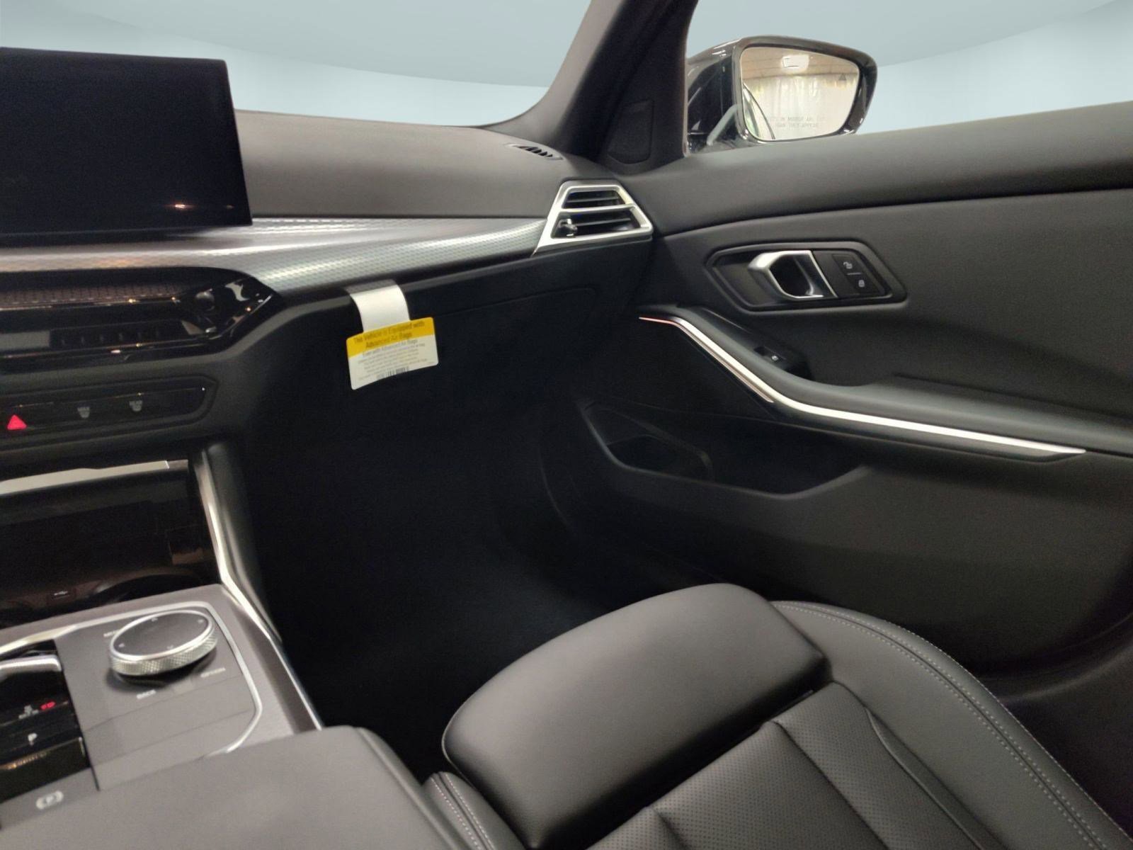 Used 2025 BMW 330i xDrive Sedan w/ M Sport Package image 24