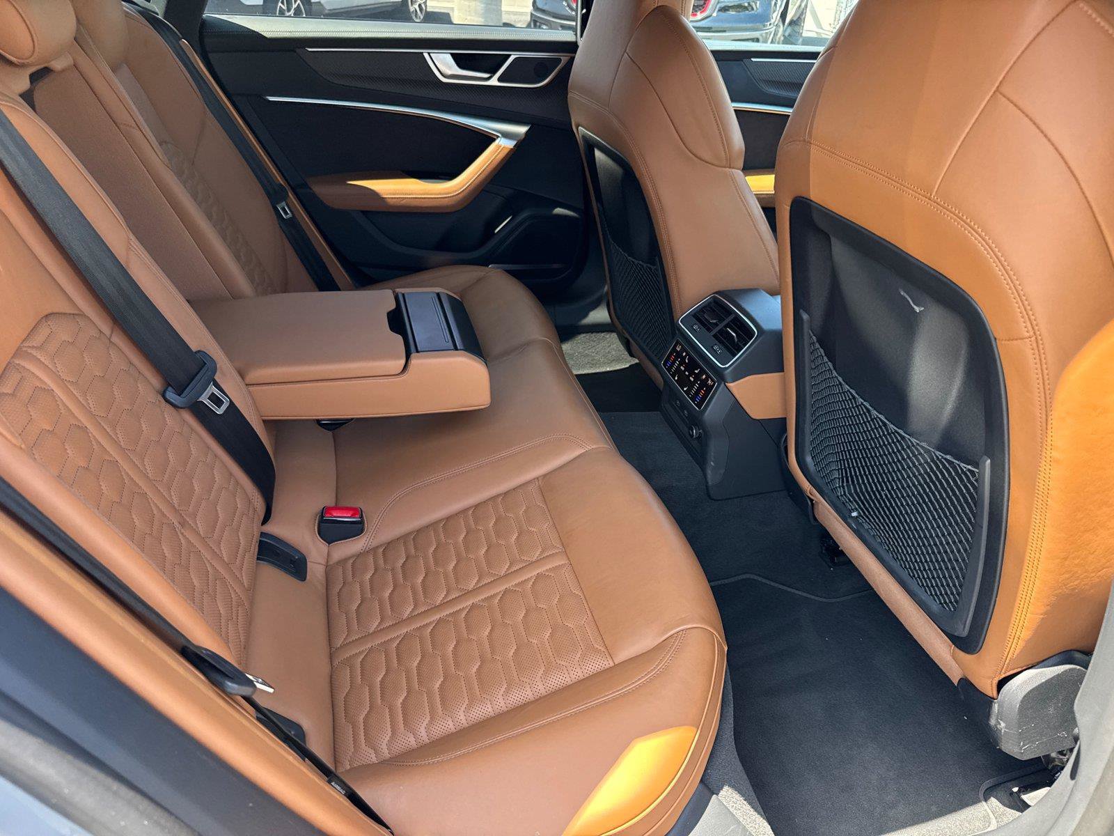 Used 2022 Audi RS 7 Sportback AWD/4WD image 19