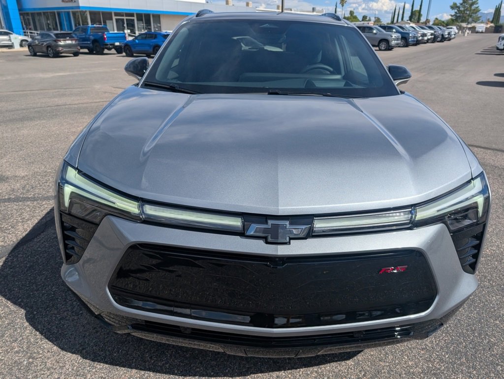 New 2025 Chevrolet Blazer EV RS image 8
