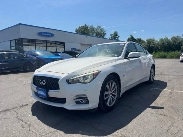 Used 2017 INFINITI Q50 3.0t Premium w/ 3.0T Premium Plus Package AWD/4WD image 6