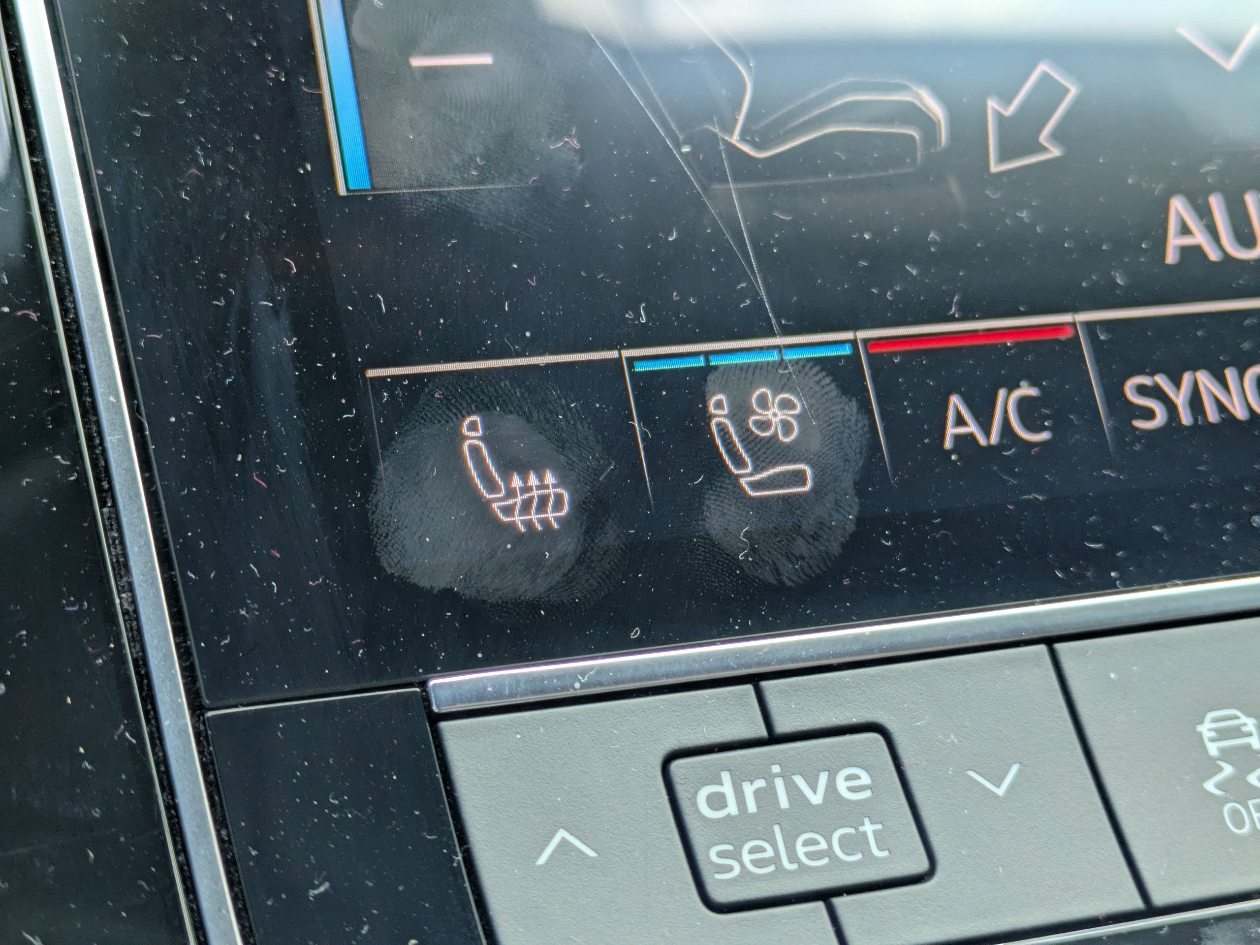 Used 2022 Audi Q8 Premium Plus image 24