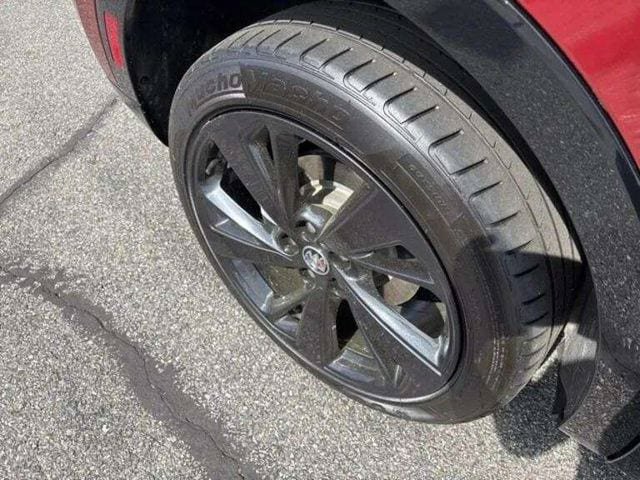 Used 2023 Buick Envision Preferred w/ Sport Touring Package AWD/4WD image 24