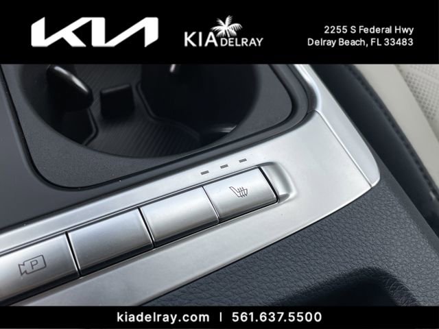New 2026 Kia Carnival EX image 24