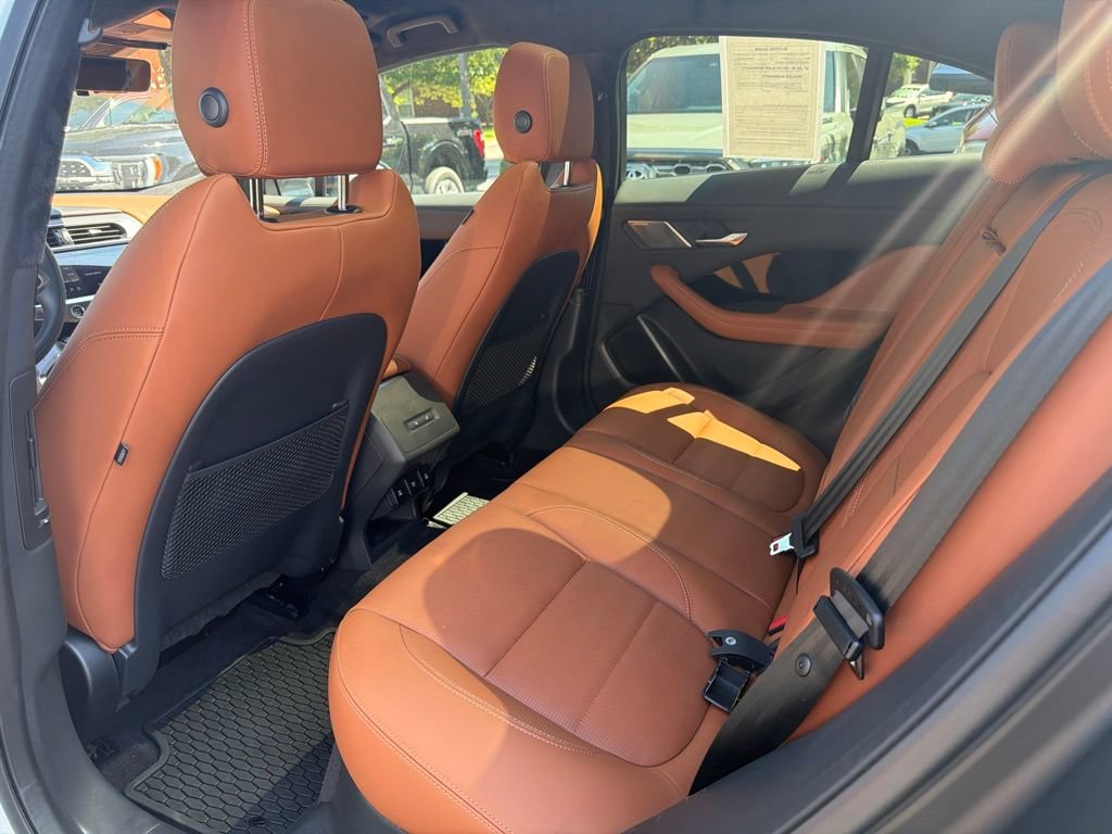 Certified 2024 Jaguar I-PACE R-Dynamic HSE AWD/4WD image 21