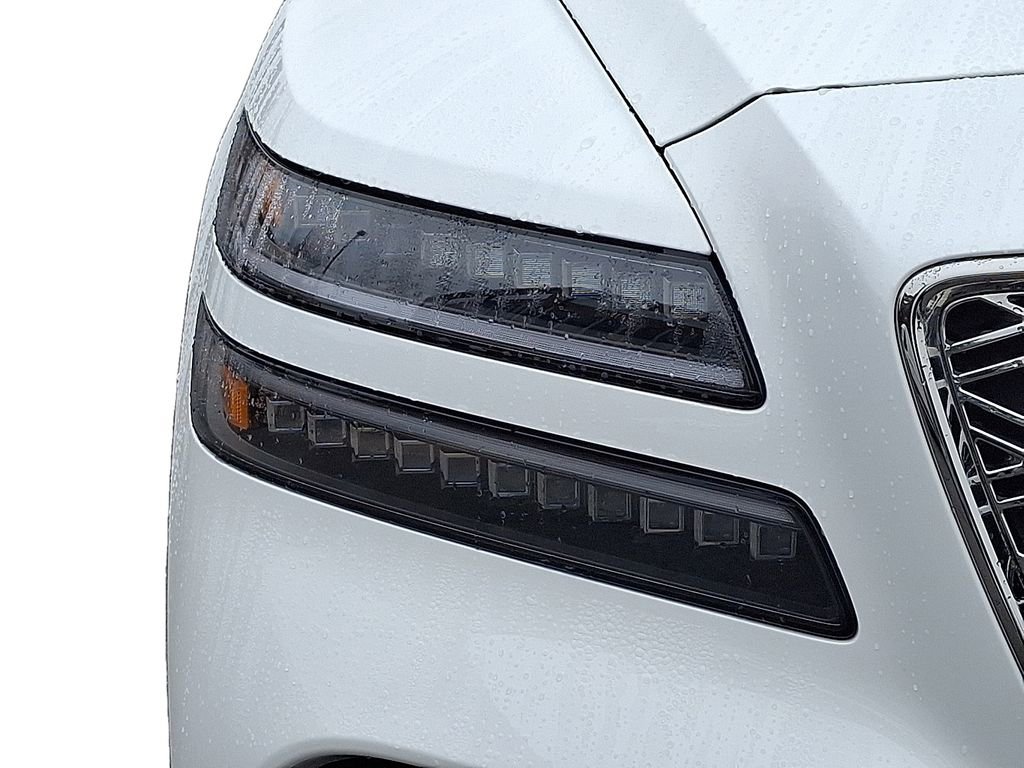 Used 2025 Genesis GV80 2.5T Standard image 10