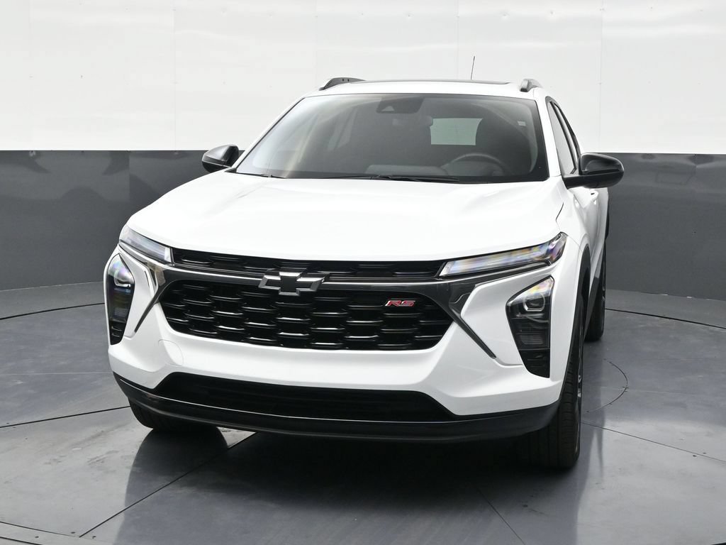 Used 2025 Chevrolet Trax ACTIV w/ Driver Confidence Package FWD image 8