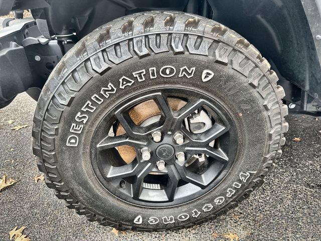 Used 2025 Jeep Gladiator Willys image 19