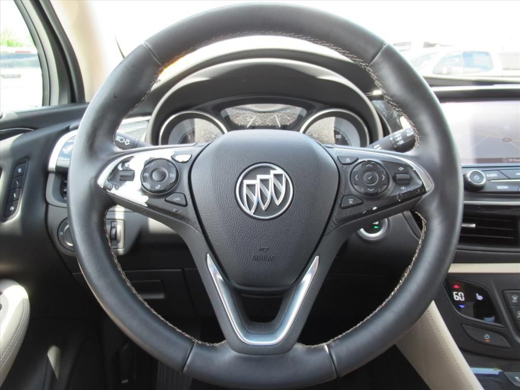 Used 2017 Buick Envision Essence FWD image 21