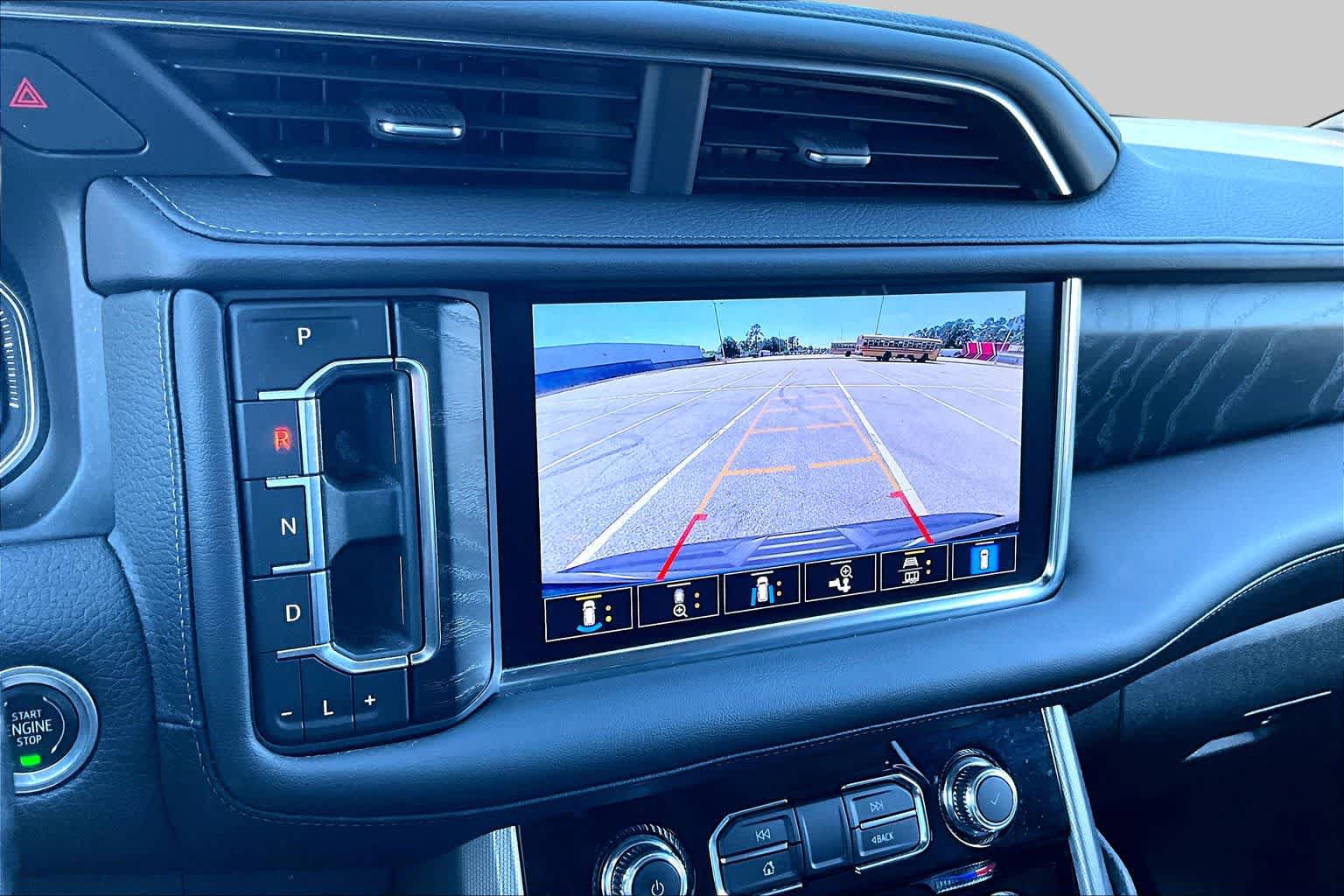 Used 2021 GMC Yukon Denali AWD/4WD image 27