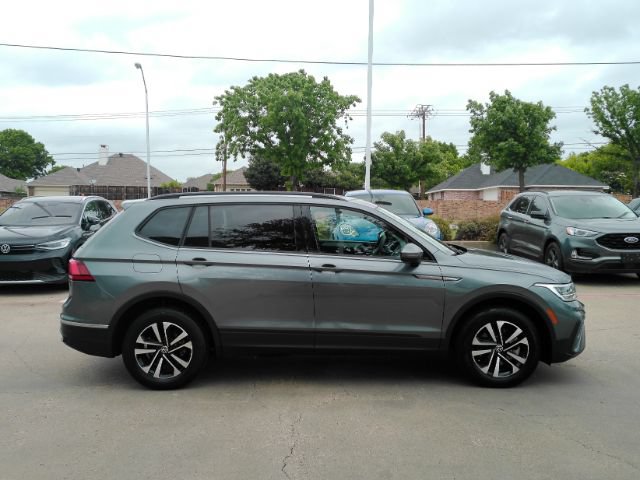 Used 2022 Volkswagen Tiguan S FWD image 5