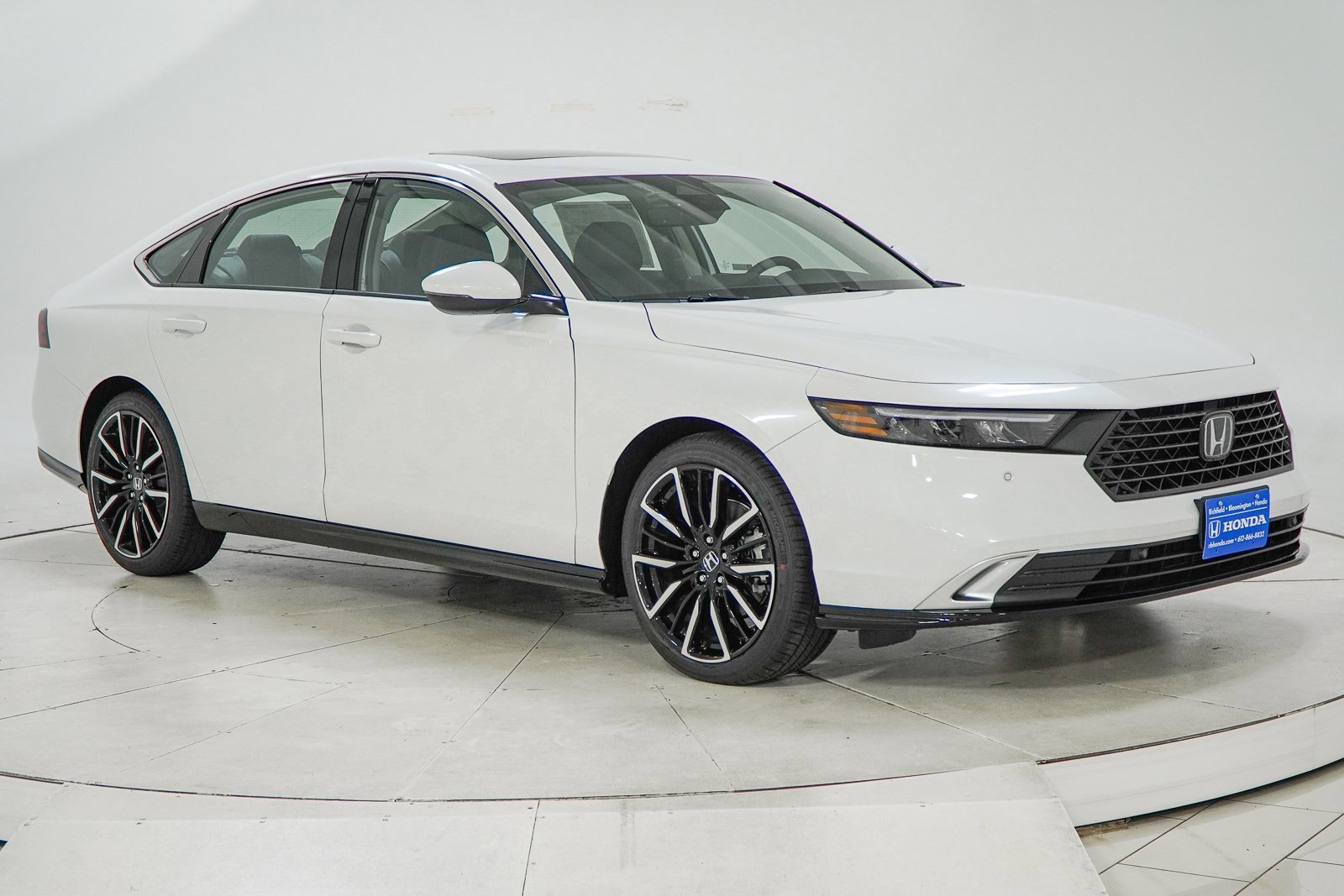 New 2025 Honda Accord Touring image 12