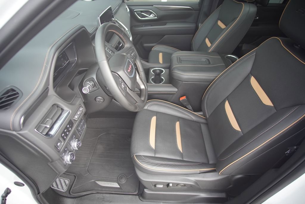 Used 2024 GMC Yukon AT4 w/ AT4 Premium Plus Package image 20