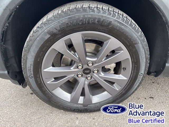 Used 2022 Ford Explorer XLT w/ Equipment Group 202A image 10