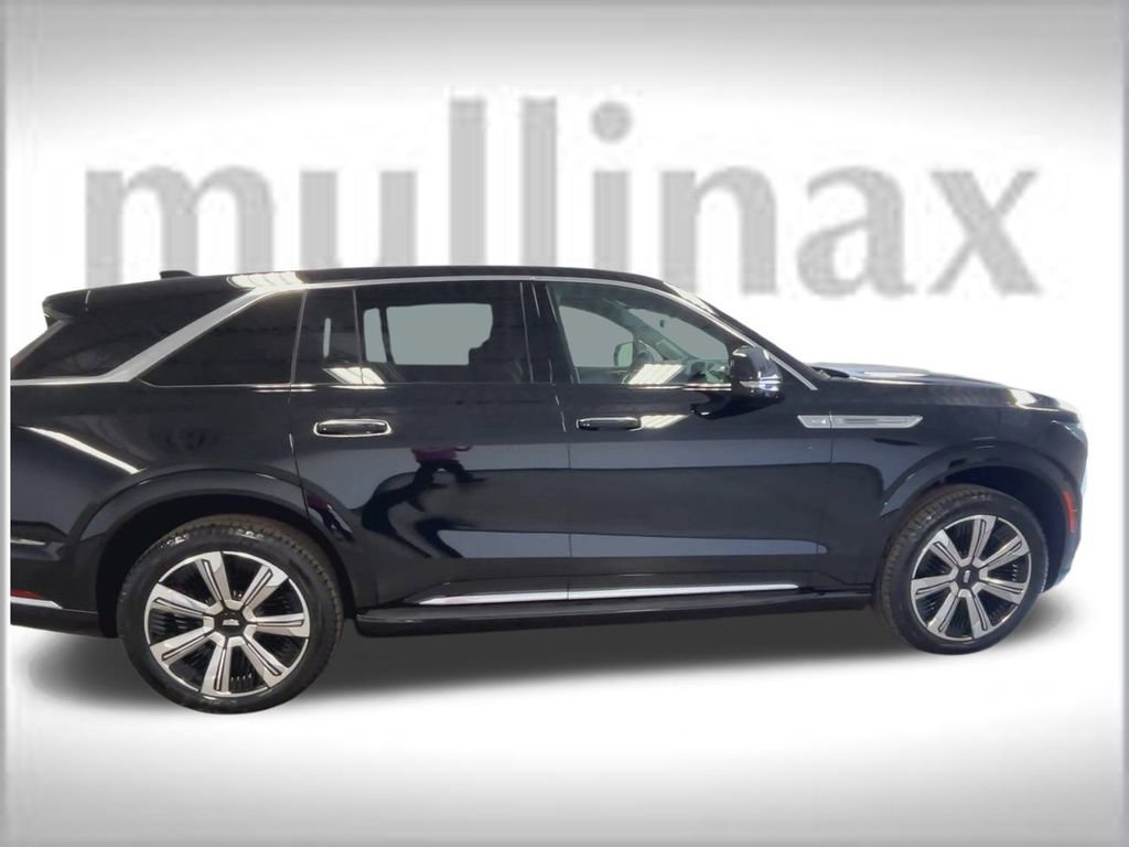 New 2025 Cadillac Escalade IQ Luxury 2 image 15